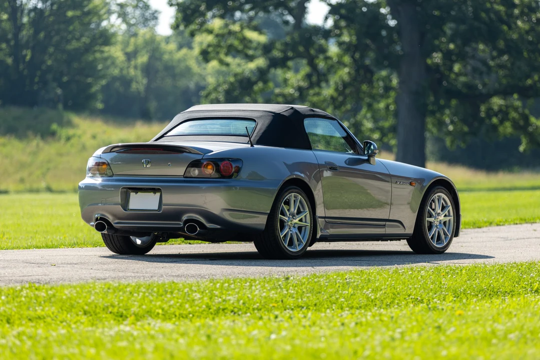 2004 Honda AP2 S2000 - Image 29 of 31