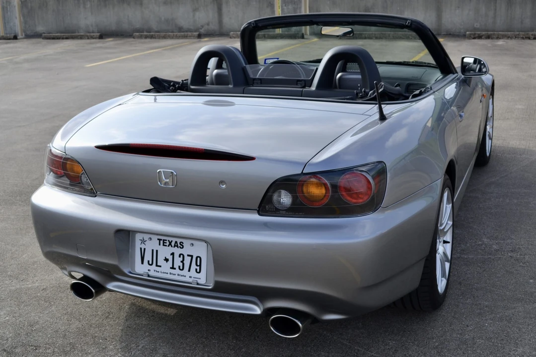 2004 Honda AP2 S2000 - Image 26 of 31