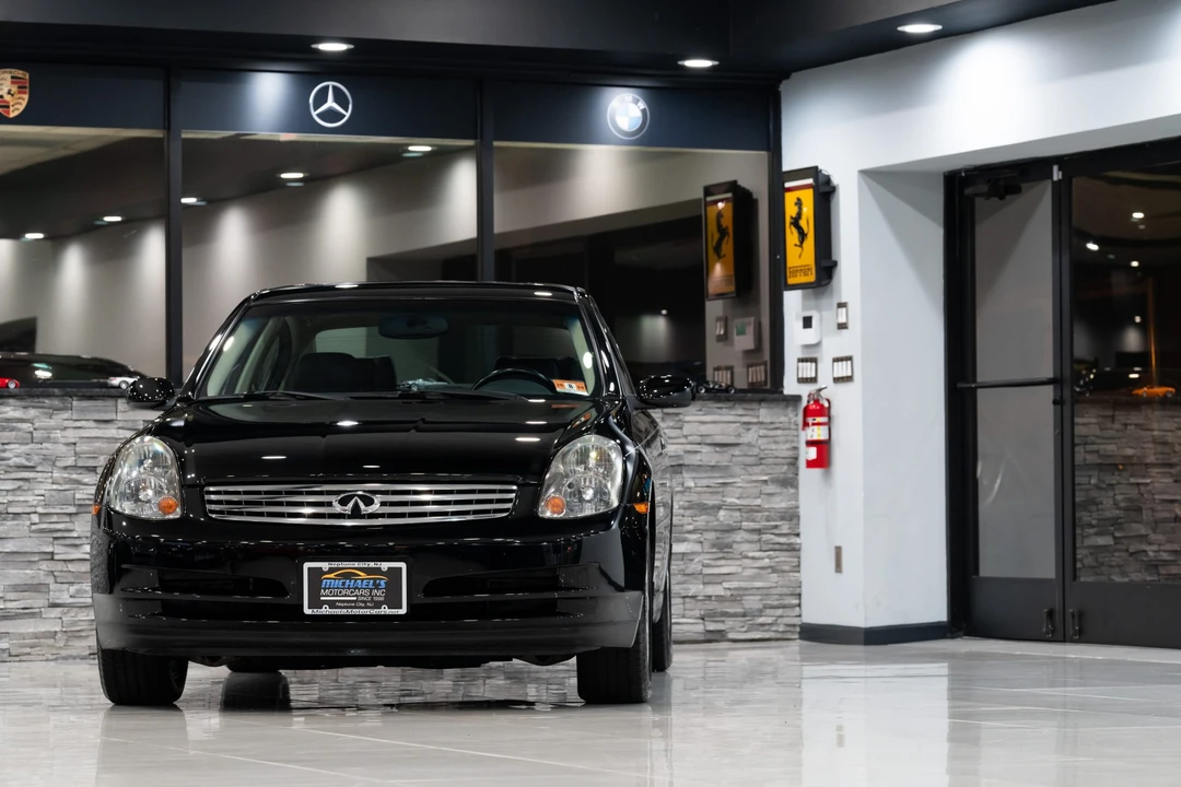 2004 Infiniti G35 3rd Gen - Image 15 of 31