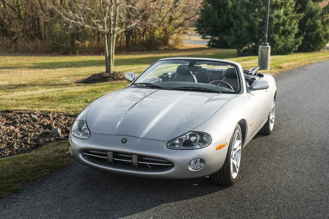 2004 Jaguar X100 XK8 - Image 7 of 31