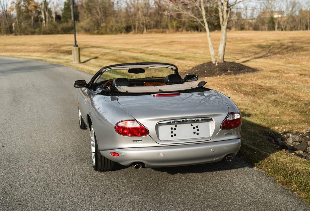 2004 Jaguar X100 XK8 - Image 21 of 31