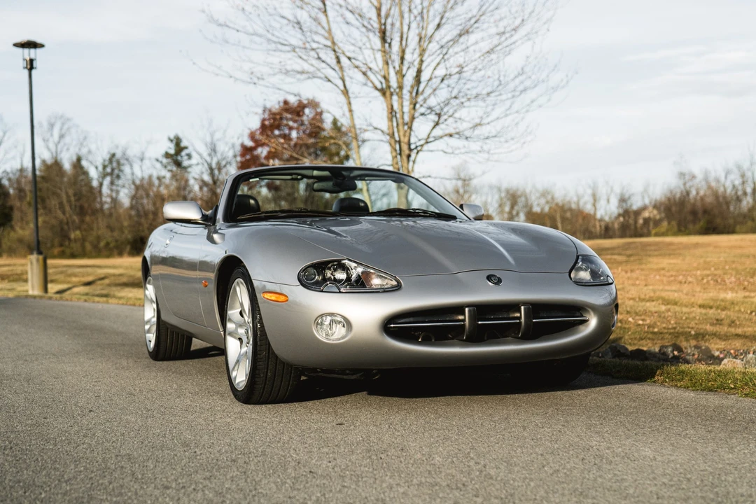 2004 Jaguar X100 XK8 - Image 12 of 31