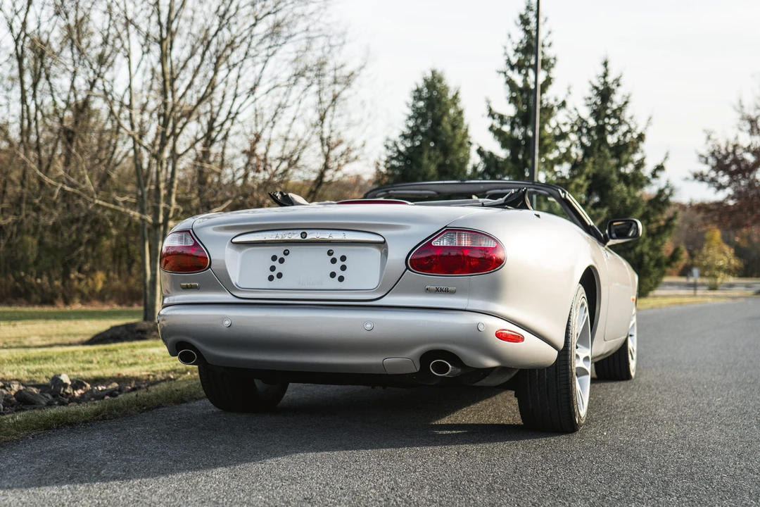 2004 Jaguar X100 XK8 - Image 18 of 31