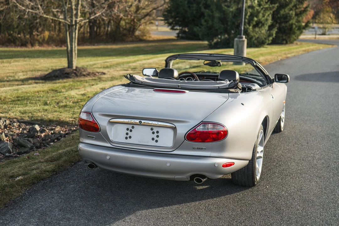 2004 Jaguar X100 XK8 - Image 17 of 31