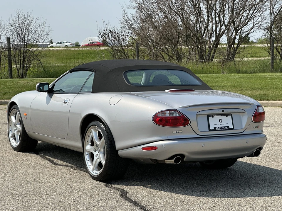 2004 Jaguar X100 XKR - Image 23 of 31