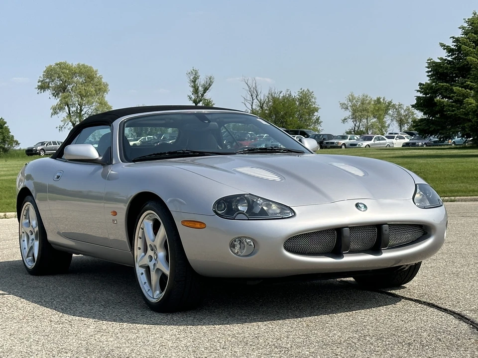 2004 Jaguar X100 XKR - Image 28 of 31