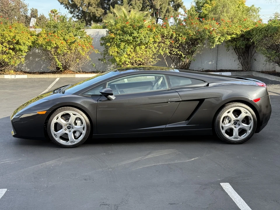 2004 Lamborghini Gallardo - Image 2 of 31