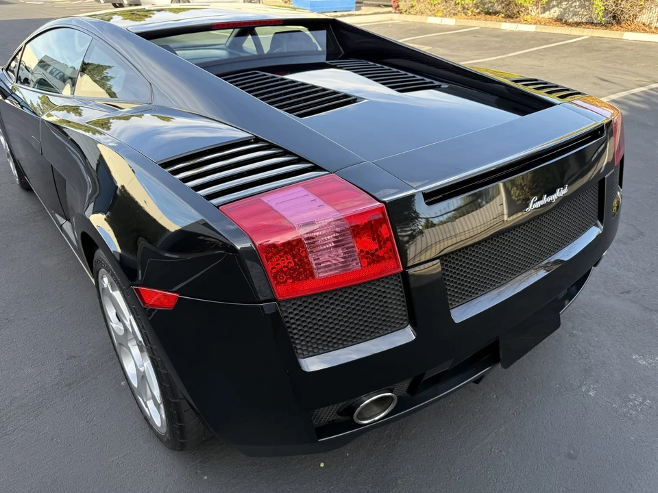2004 Lamborghini Gallardo - Image 26 of 31