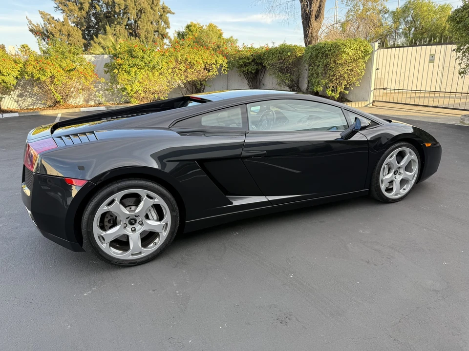 2004 Lamborghini Gallardo - Image 9 of 31