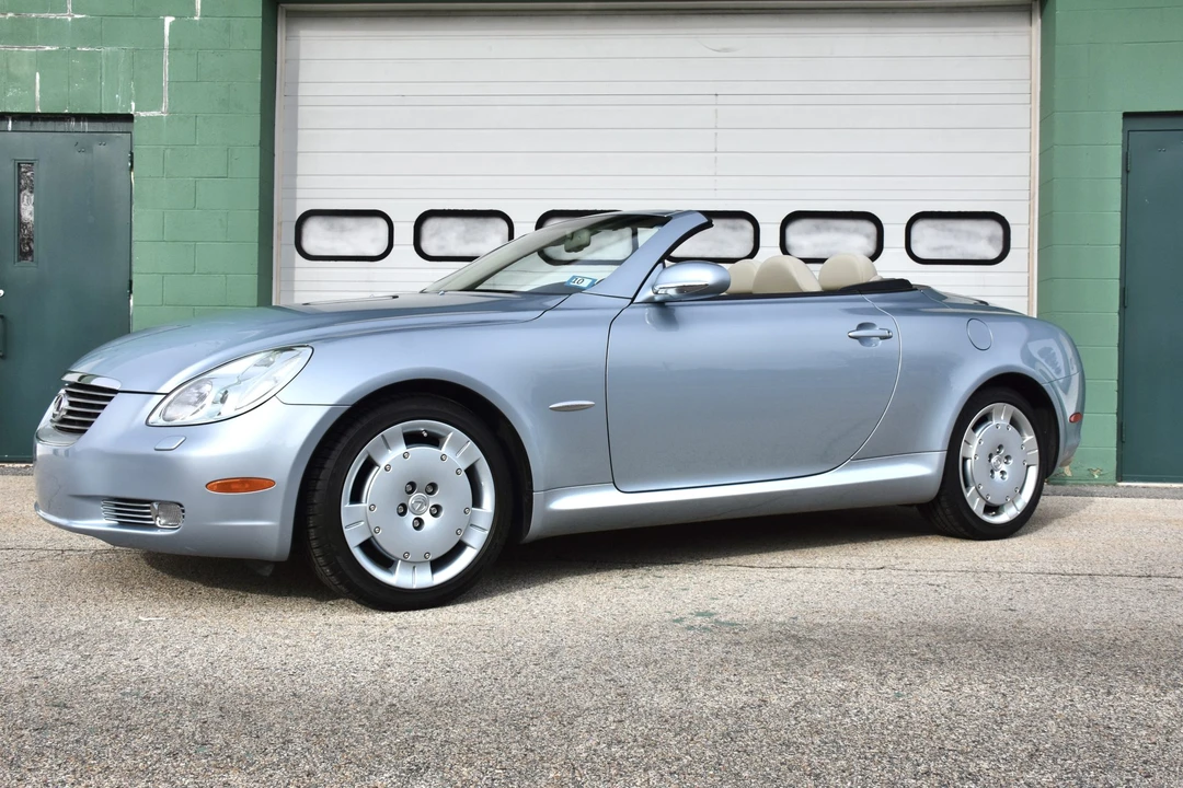 2004 Lexus SC430 - Image 17 of 31