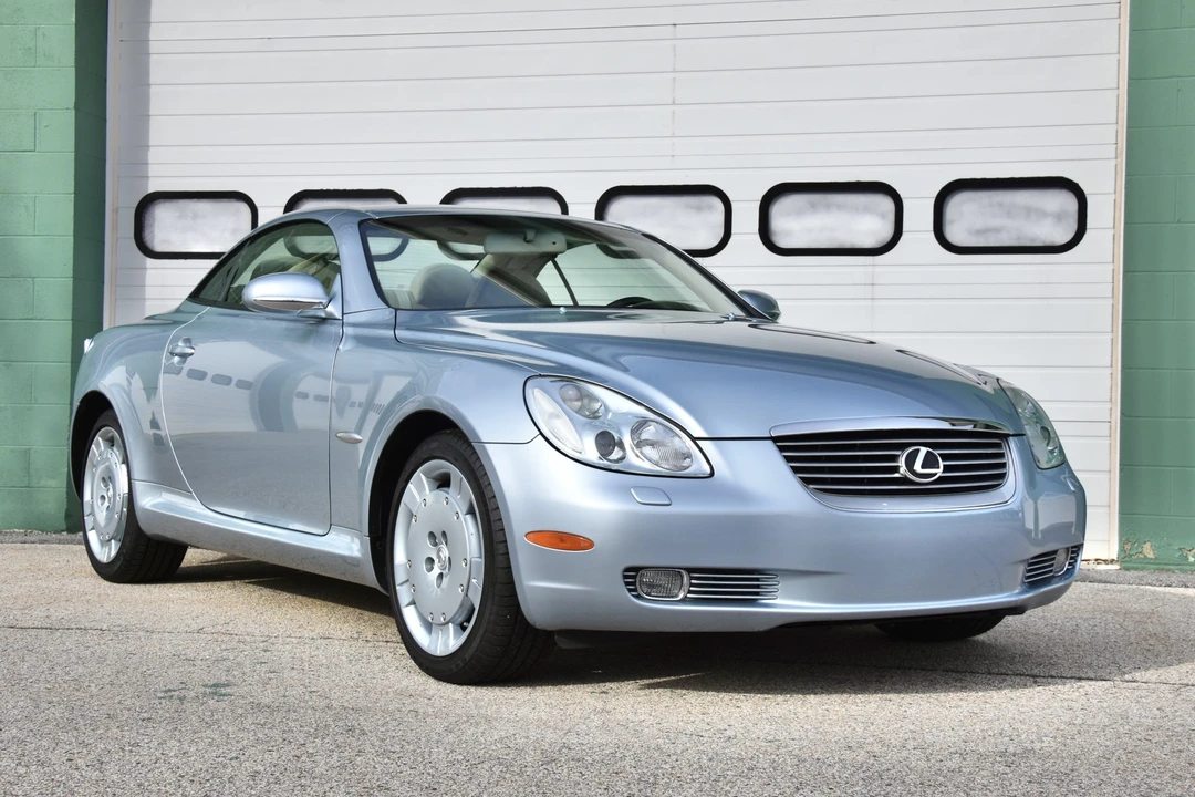 2004 Lexus SC430 - Image 9 of 31