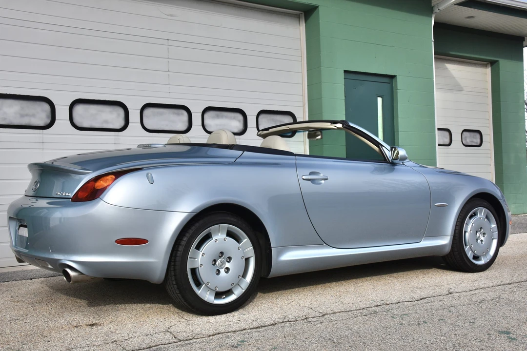2004 Lexus SC430 - Image 26 of 31