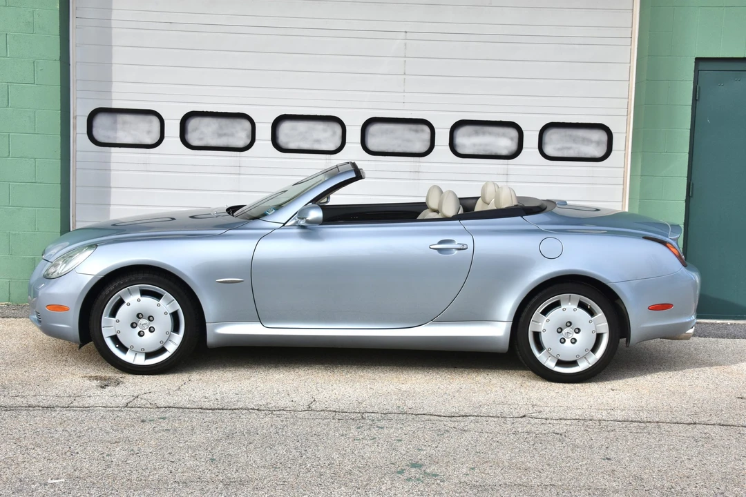 2004 Lexus SC430 - Image 19 of 31