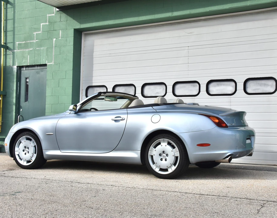 2004 Lexus SC430 - Image 20 of 31