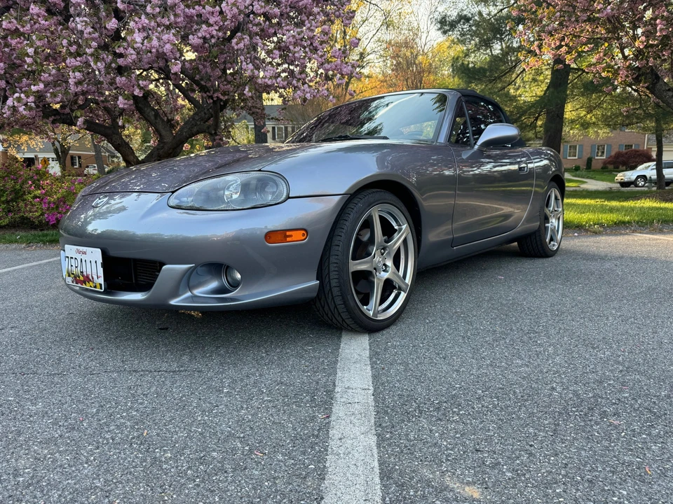 2004 Mazda NB Mazdaspeed MX-5 Miata - Image 11 of 31