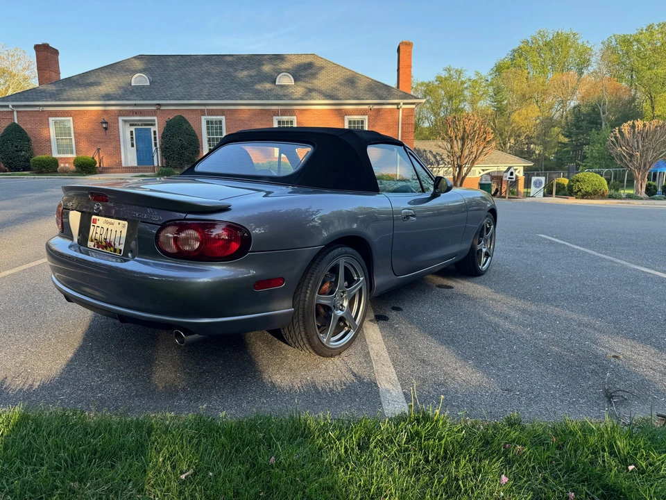 2004 Mazda NB Mazdaspeed MX-5 Miata - Image 15 of 31