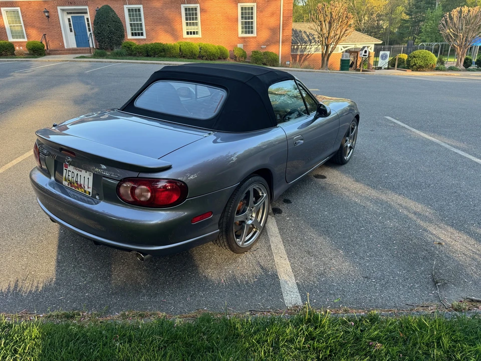 2004 Mazda NB Mazdaspeed MX-5 Miata - Image 14 of 31
