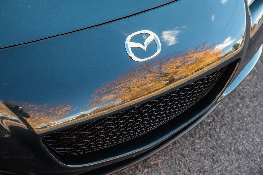 2004 Mazda RX-8 1st Gen - Image 23 of 31