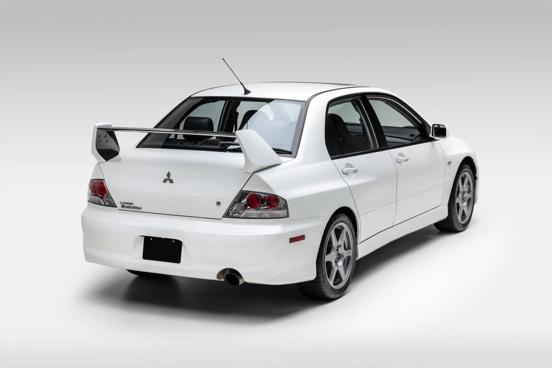 2004 Mitsubishi Lancer Evolution VIII 7th Gen - Image 16 of 31