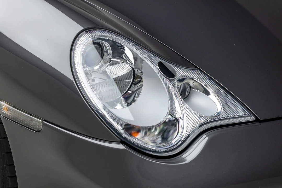 2004 Porsche 996 Carrera 4S - Image 28 of 31