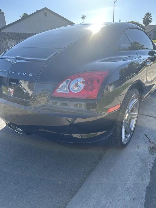 2005 Chrysler Crossfire - Image 21 of 31