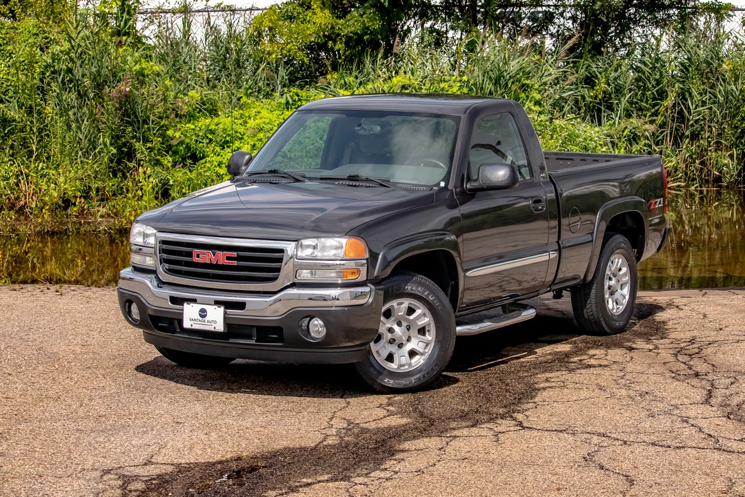 2005 GMC Sierra 2nd Gen - Image 6 of 31