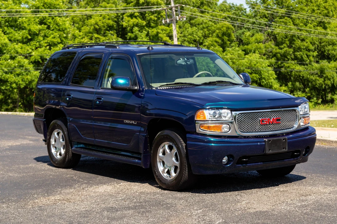 2005 GMC Yukon 2nd Gen - Image 15 of 31