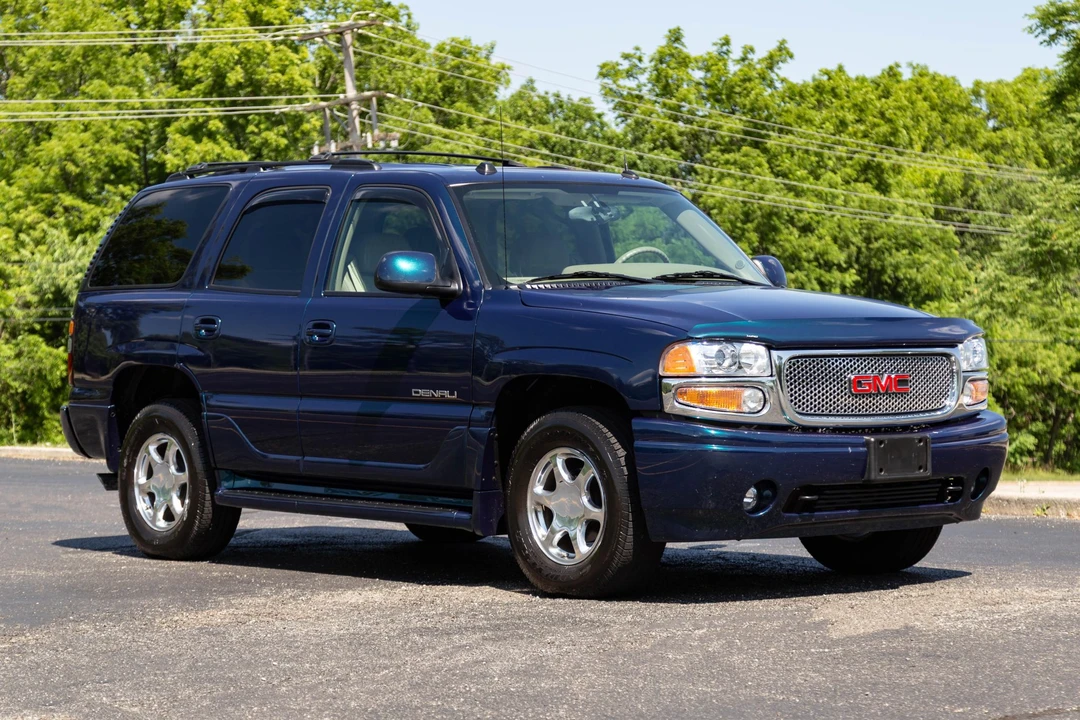 2005 GMC Yukon 2nd Gen - Image 14 of 31