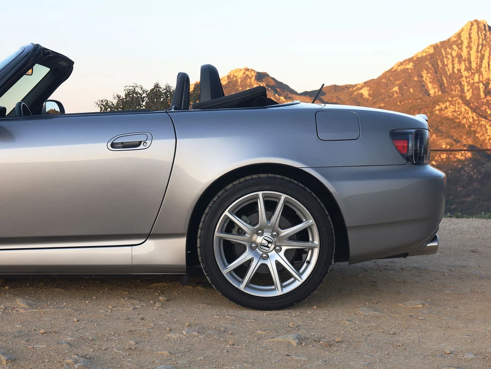2005 Honda AP2 S2000 - Image 26 of 31