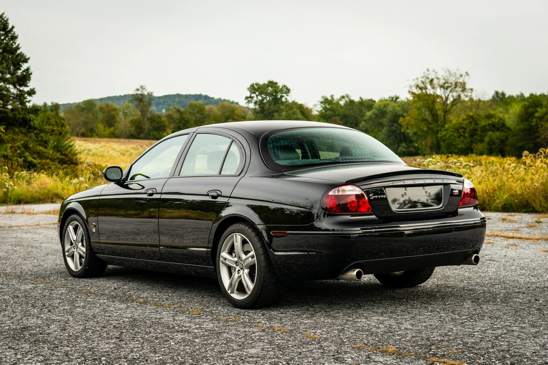 2005 Jaguar S-Type 2nd Gen - Image 17 of 31