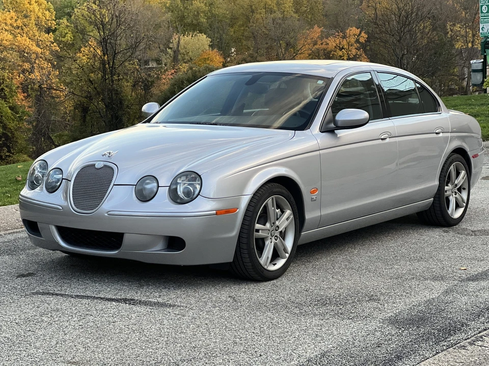 2005 Jaguar S-Type 2nd Gen - Image 5 of 31