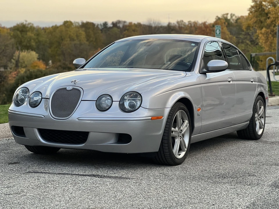2005 Jaguar S-Type 2nd Gen - Image 8 of 31