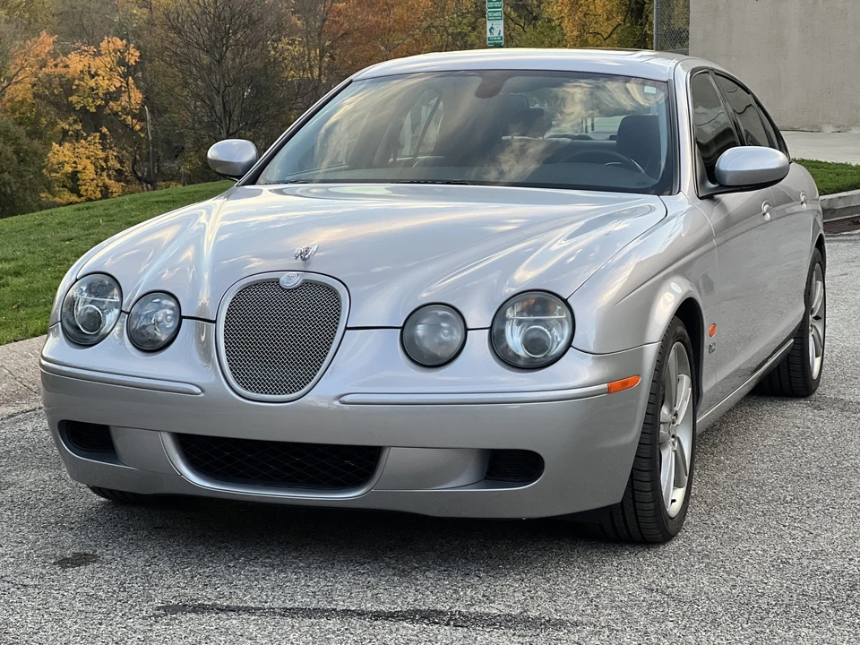 2005 Jaguar S-Type 2nd Gen - Image 10 of 31