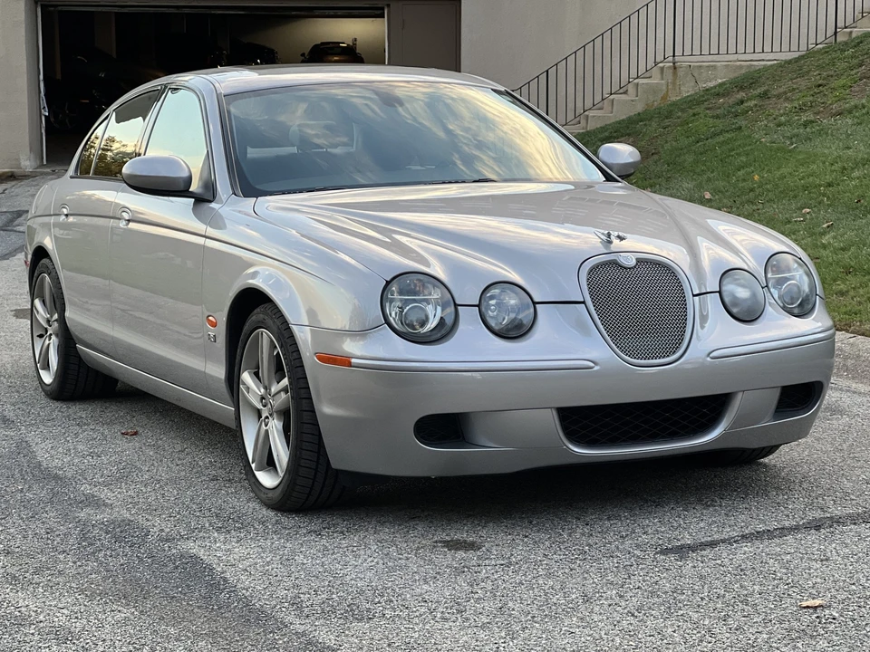 2005 Jaguar S-Type 2nd Gen - Image 13 of 31