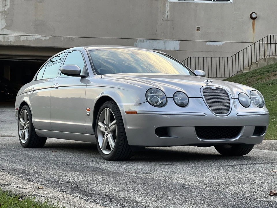 2005 Jaguar S-Type 2nd Gen - Image 15 of 31