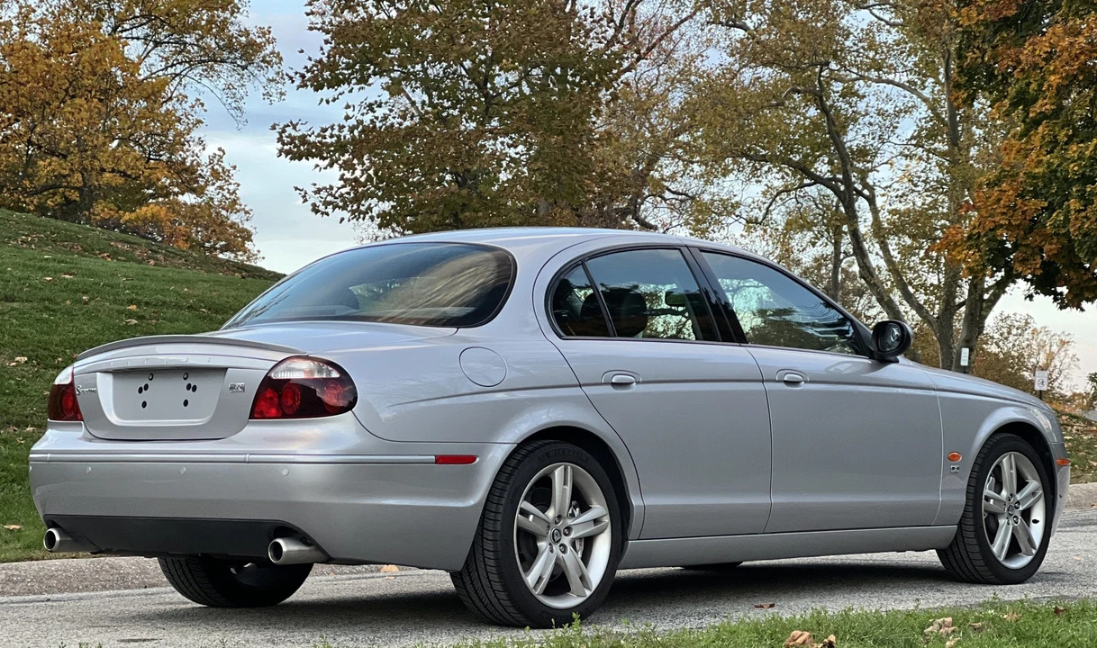2005 Jaguar S-Type 2nd Gen - Image 20 of 31