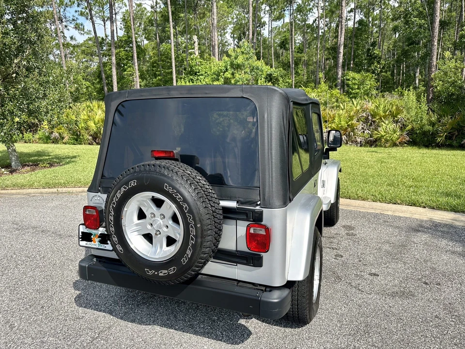 2005 Jeep TJ Wrangler - Image 8 of 31