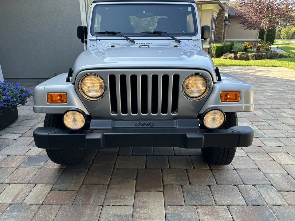 2005 Jeep TJ Wrangler - Image 19 of 31