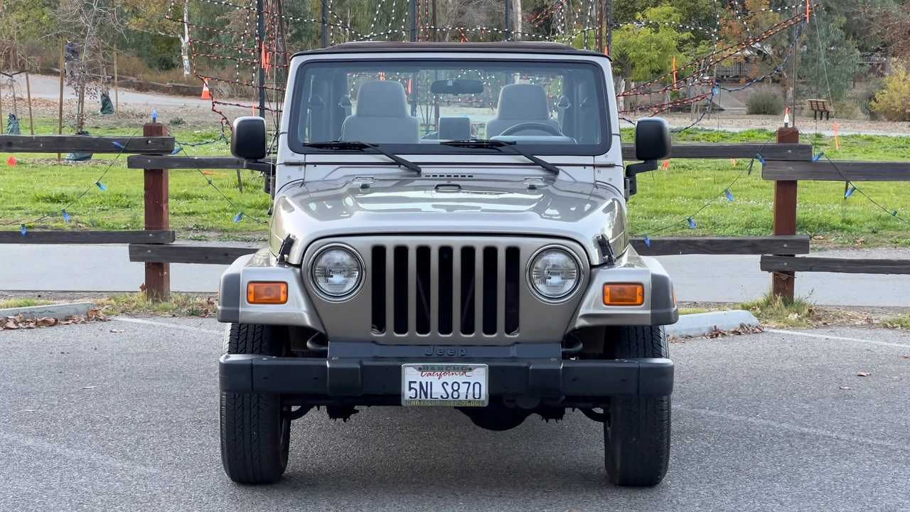 2005 Jeep TJ Wrangler - Image 5 of 31