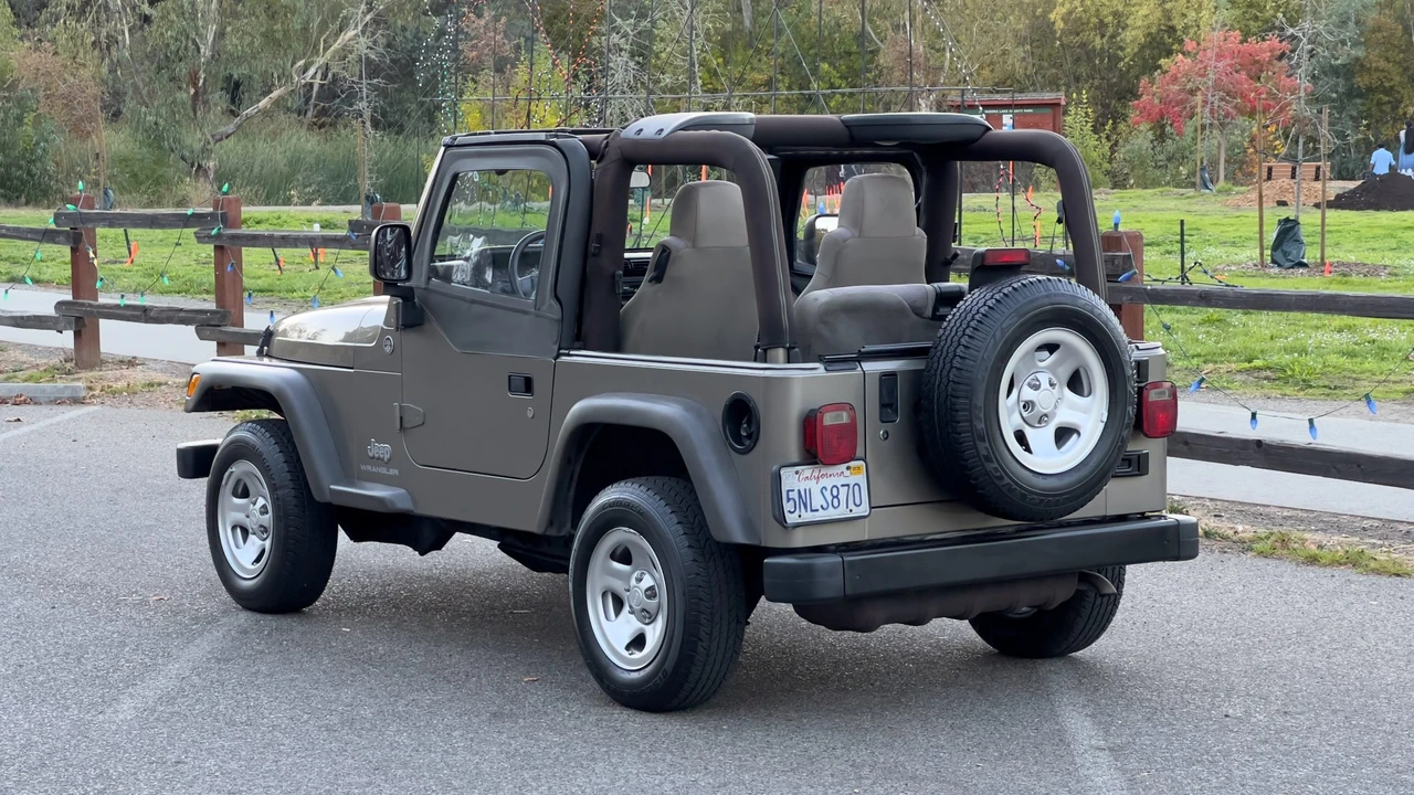 2005 Jeep TJ Wrangler - Image 26 of 31