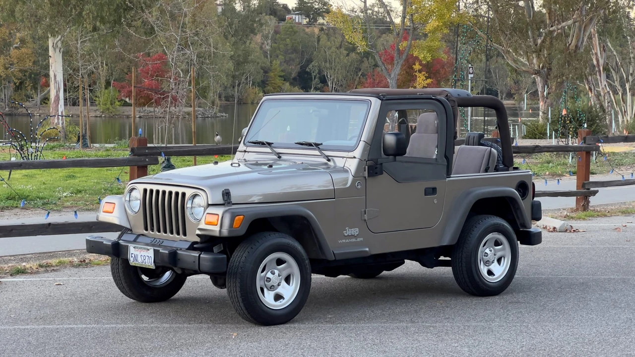 2005 Jeep TJ Wrangler - Image 30 of 31