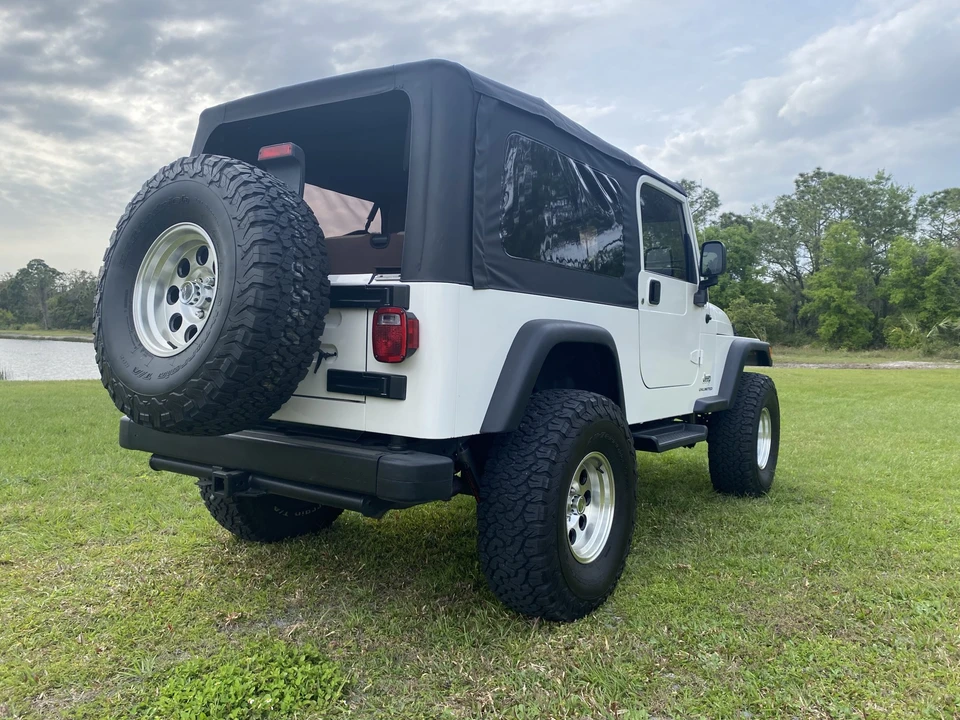 2005 Jeep TJ Wrangler - Image 6 of 31