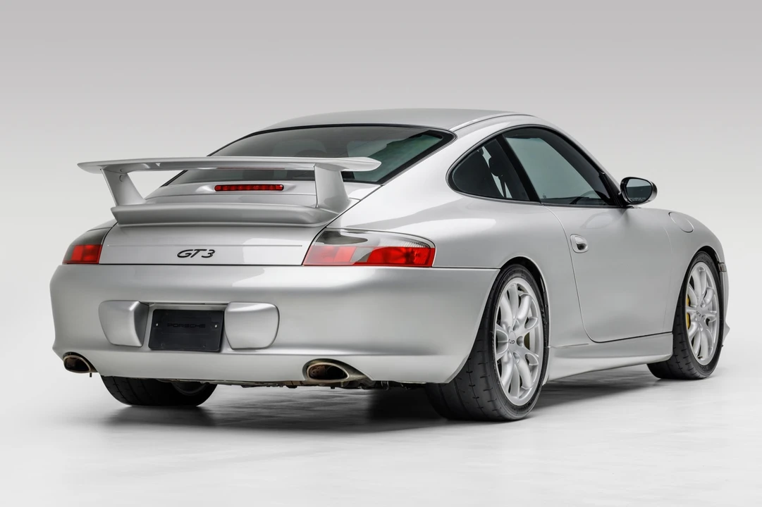 2005 Porsche 996 GT3 - Image 12 of 31
