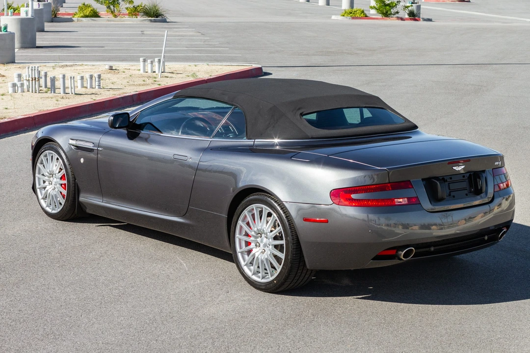 2006 Aston Martin DB9 - Image 16 of 31