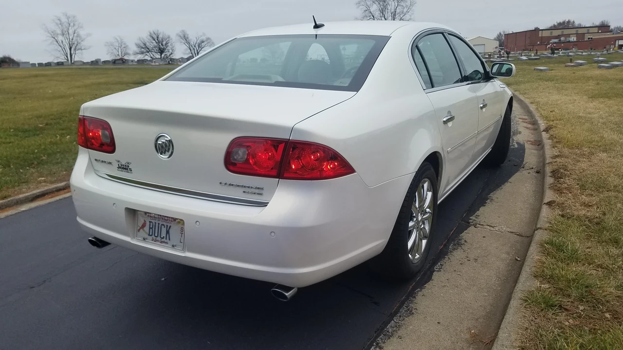 2006 Buick Lucerne - Image 12 of 31