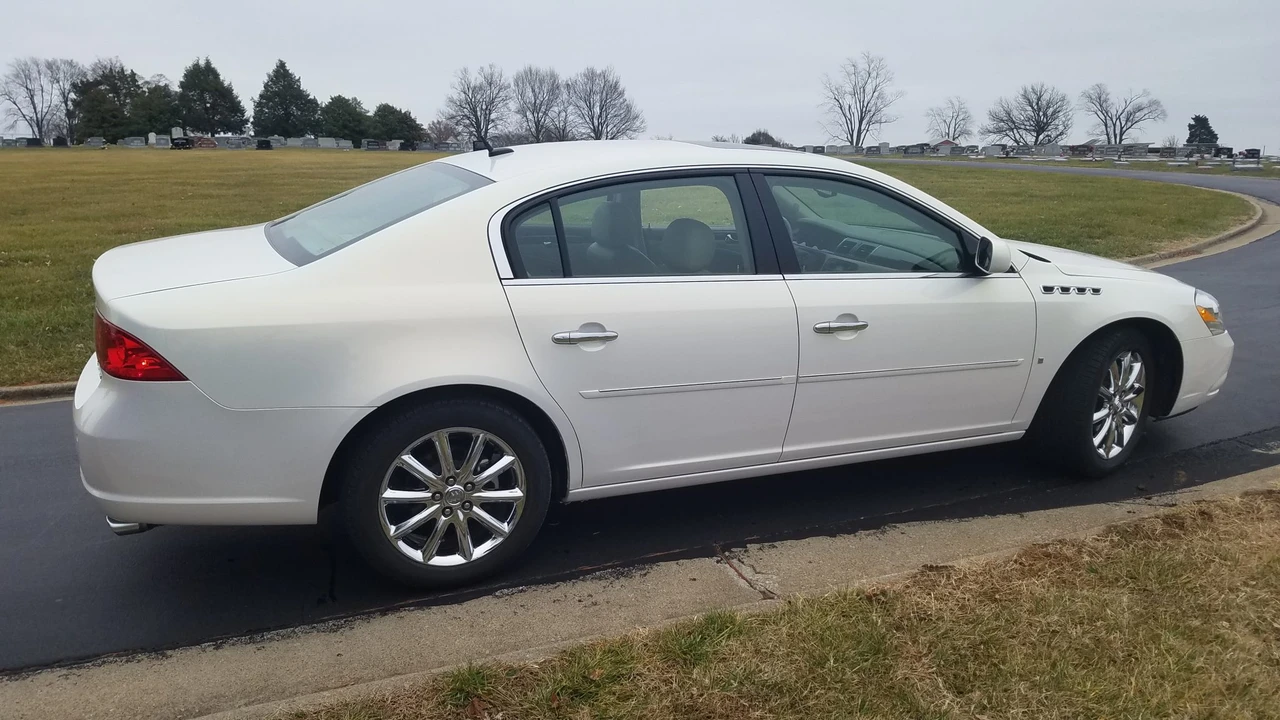2006 Buick Lucerne - Image 10 of 31