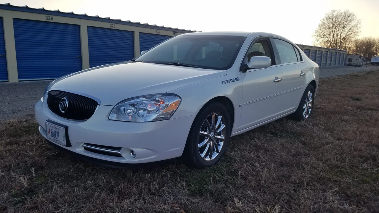 2006 Buick Lucerne - Image 18 of 31