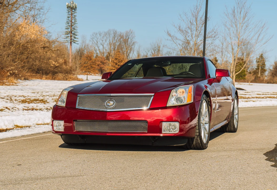 2006 Cadillac XLR-V - Image 27 of 31
