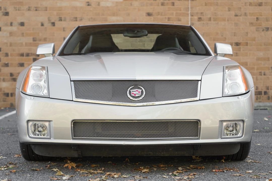 2006 Cadillac XLR-V - Image 21 of 31