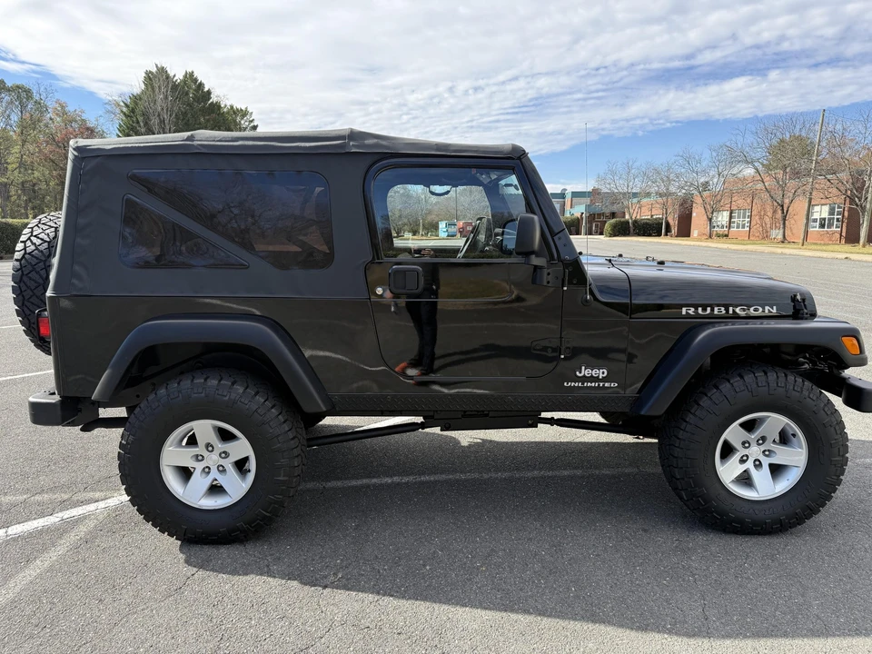 2006 Jeep TJ Wrangler - Image 11 of 31